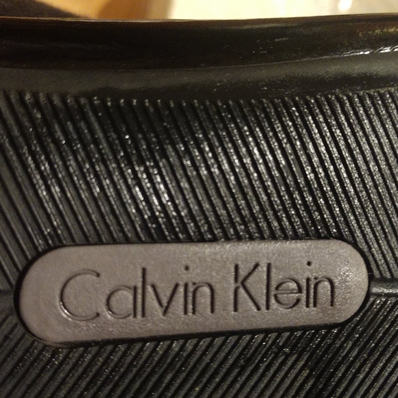 Black Loafers Size 10 - Picture 5 of 5